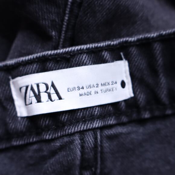 ZARA High Rise Cut Off Shorts Black Stone Washed Distressed Denim Women's 2 - Picture 7 of 9